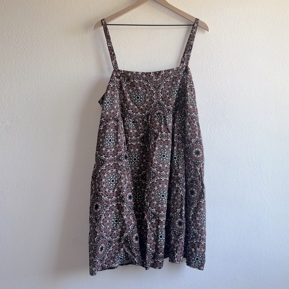 torrid Dresses & Skirts - Torrid Mini Challis Sleeveless Medallion Print Sundress Spaghetti Strap Dress 1